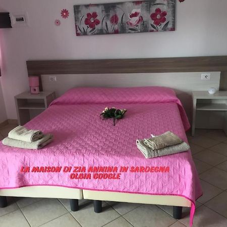 La Maison Di Zia Annina Olbia Bagian luar foto