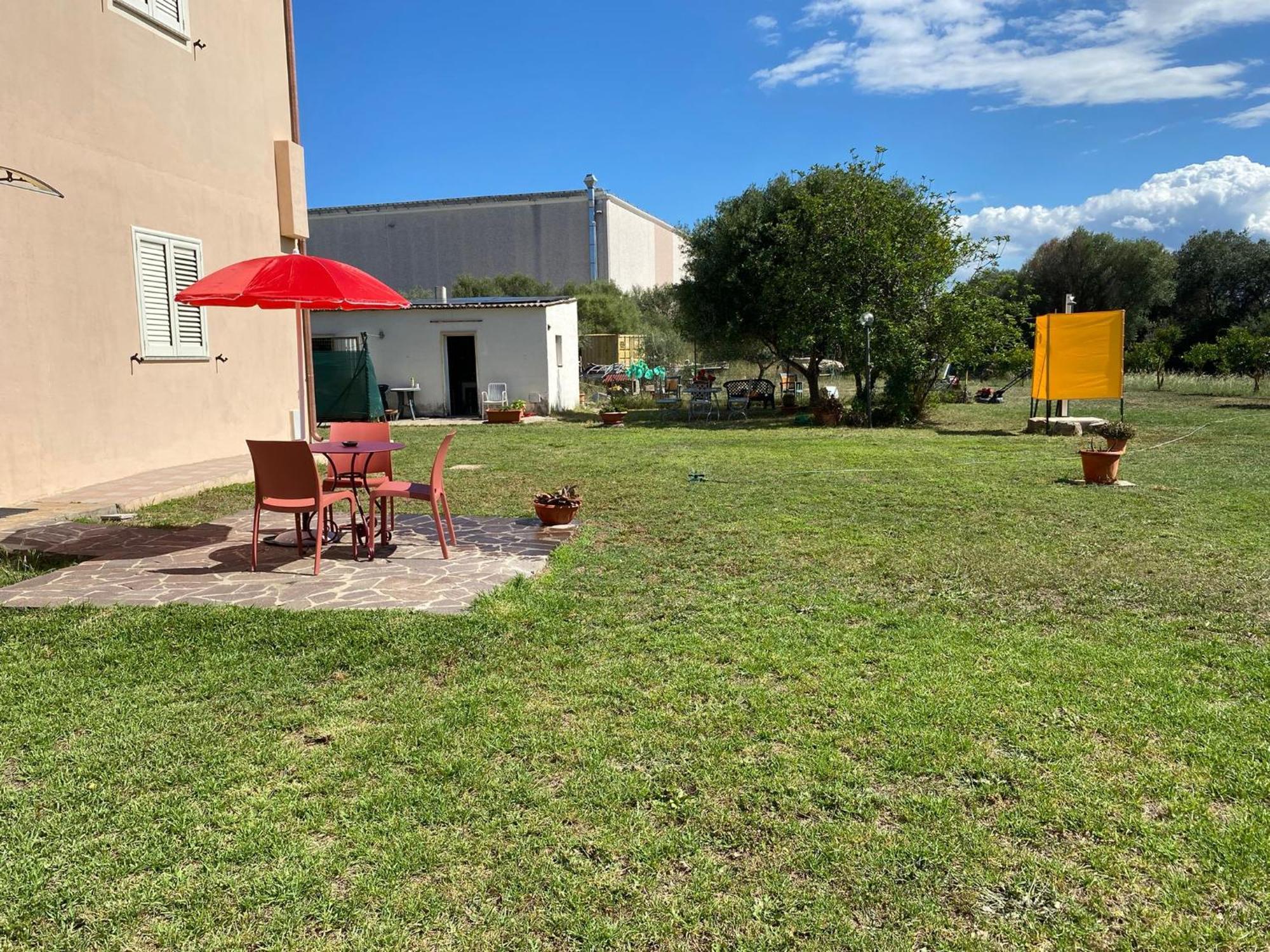 La Maison Di Zia Annina Olbia Bagian luar foto